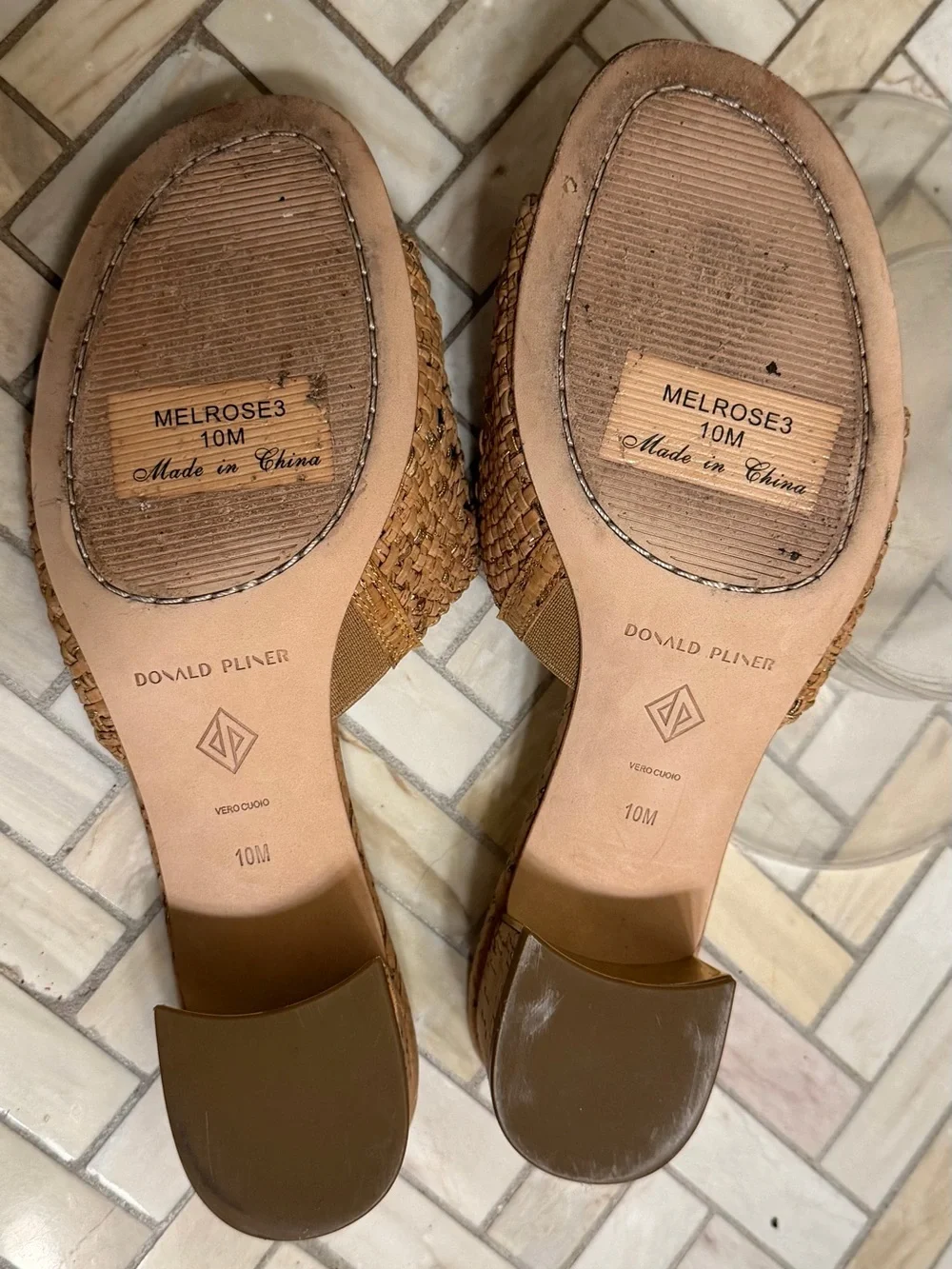 Donald Pliner Melrose3 Sparkle Cork Low Heels Natural Woven Sandal Size 10 - Picture 2 of 16
